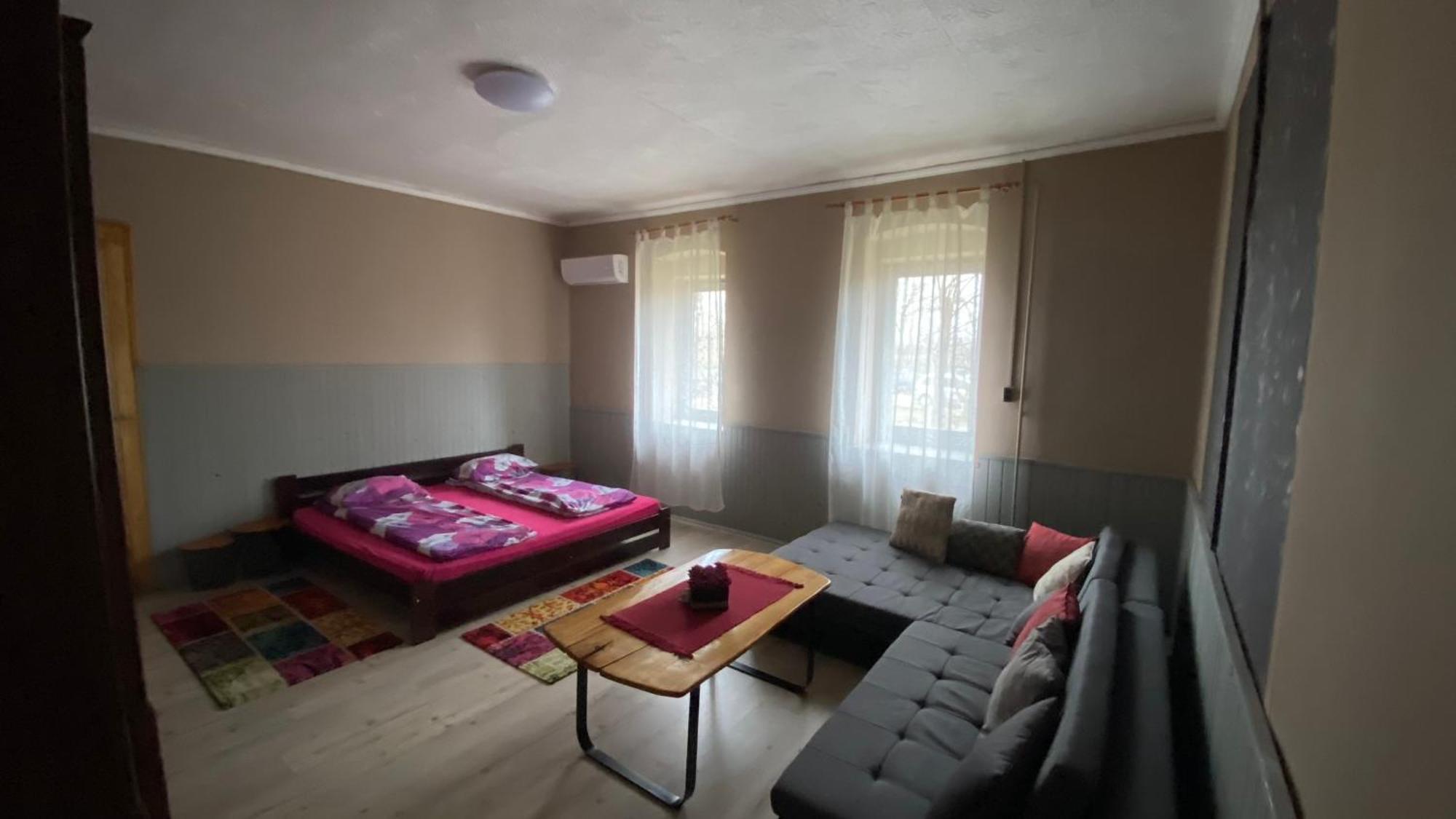 Villa Dobo Tanya Roszke Esterno foto